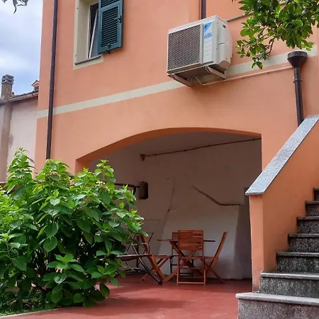 Luigia Finalborgo Bike Apartmán