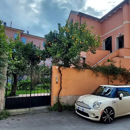 Apartment Luigia Finalborgo Bike Tour Ebike Trekking Finale Ligure