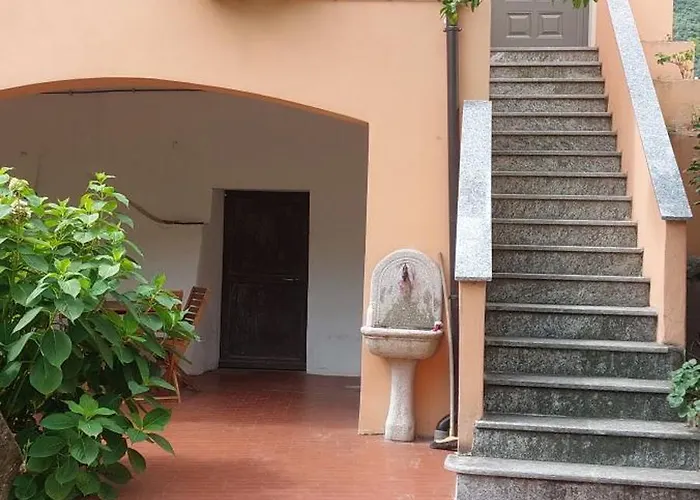 Luigia Finalborgo Bike Tour Ebike Trekking Appartamento Finale Ligure