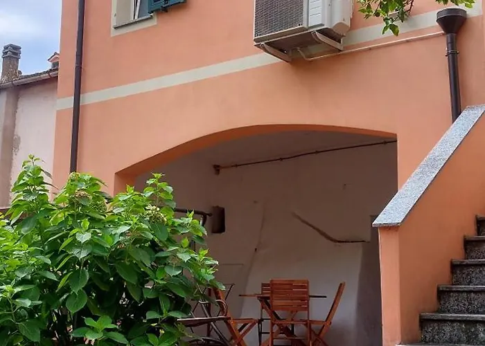 Luigia Finalborgo Bike Tour Ebike Trekking Appartamento